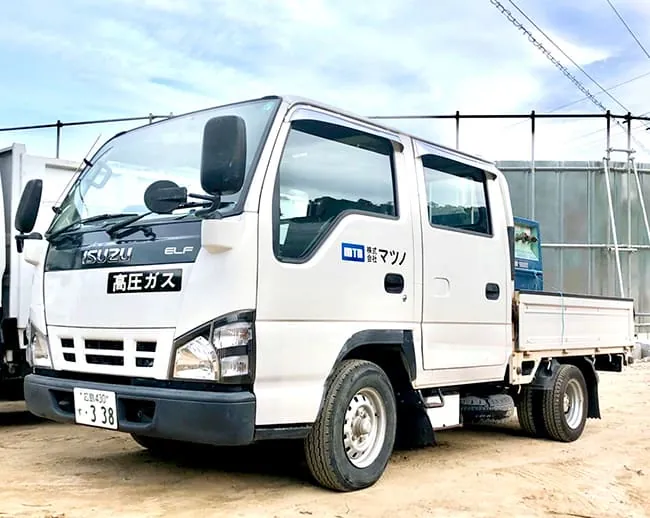 車輛運搬機「ダブルキャブ」